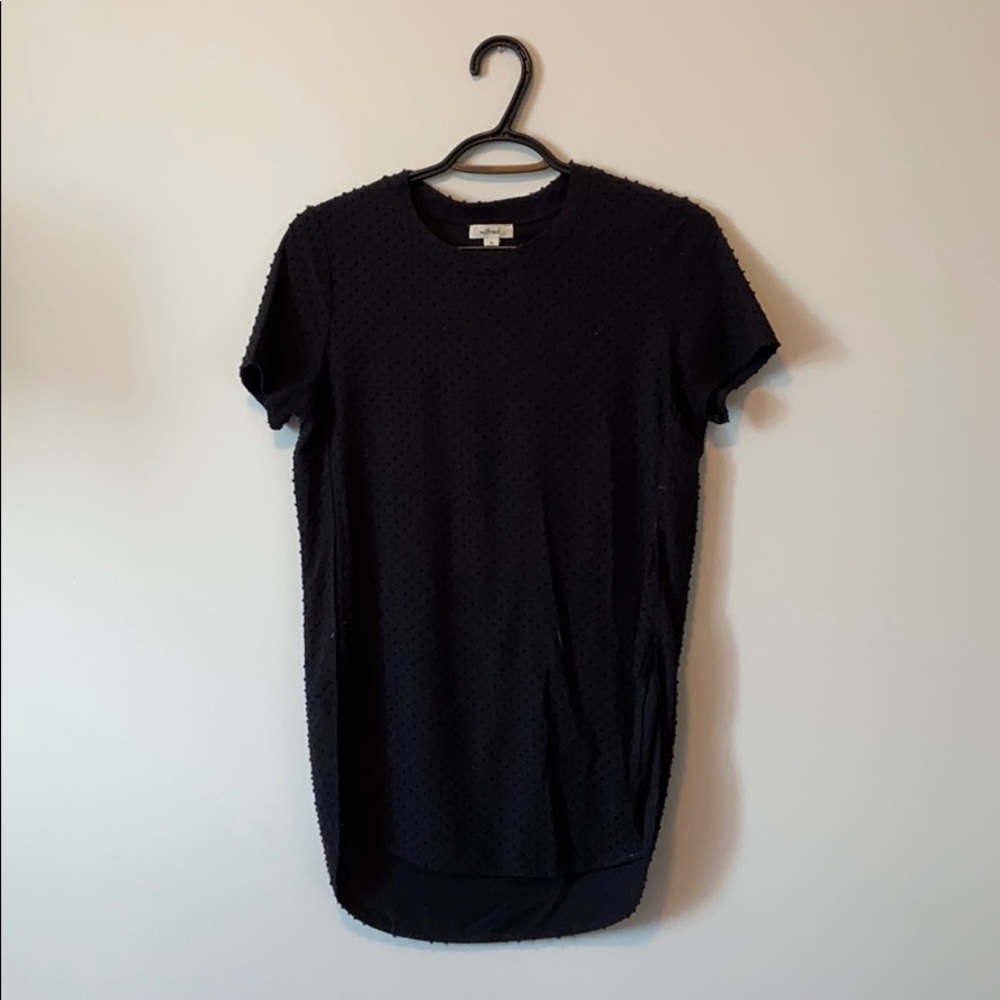 Aritzia T-shirt